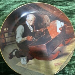 Vintage 1987 Norman Rockwell 'Grandpa's Gift' Collector Plate by Edwin Knowles